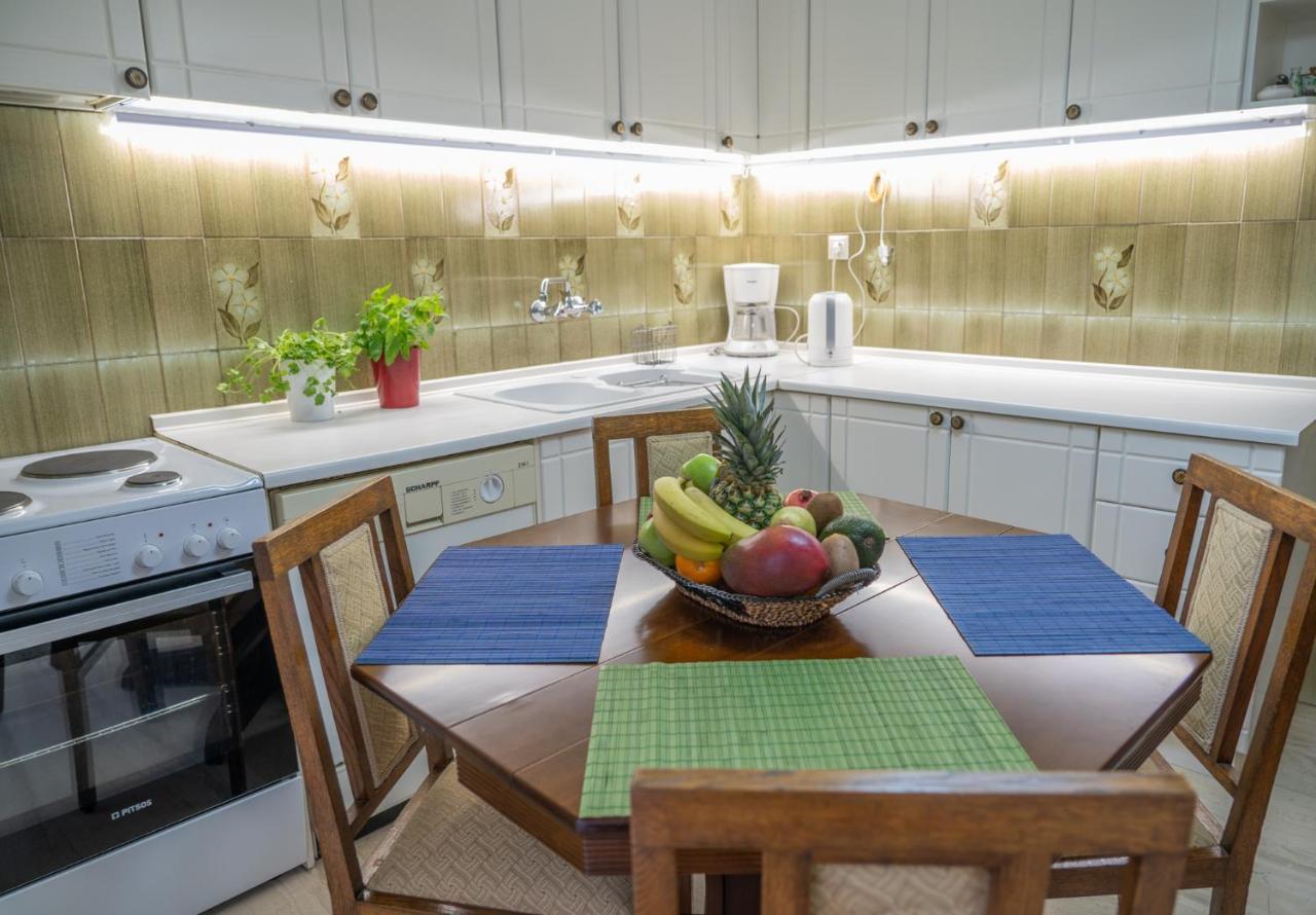 Aiolos Apartment Athene Buitenkant foto